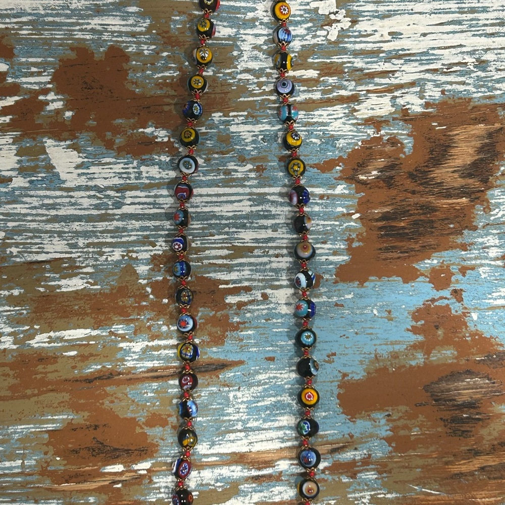 Vintage Murano Millefiori glass bead necklace, 28 inches - Picture 7 of 7